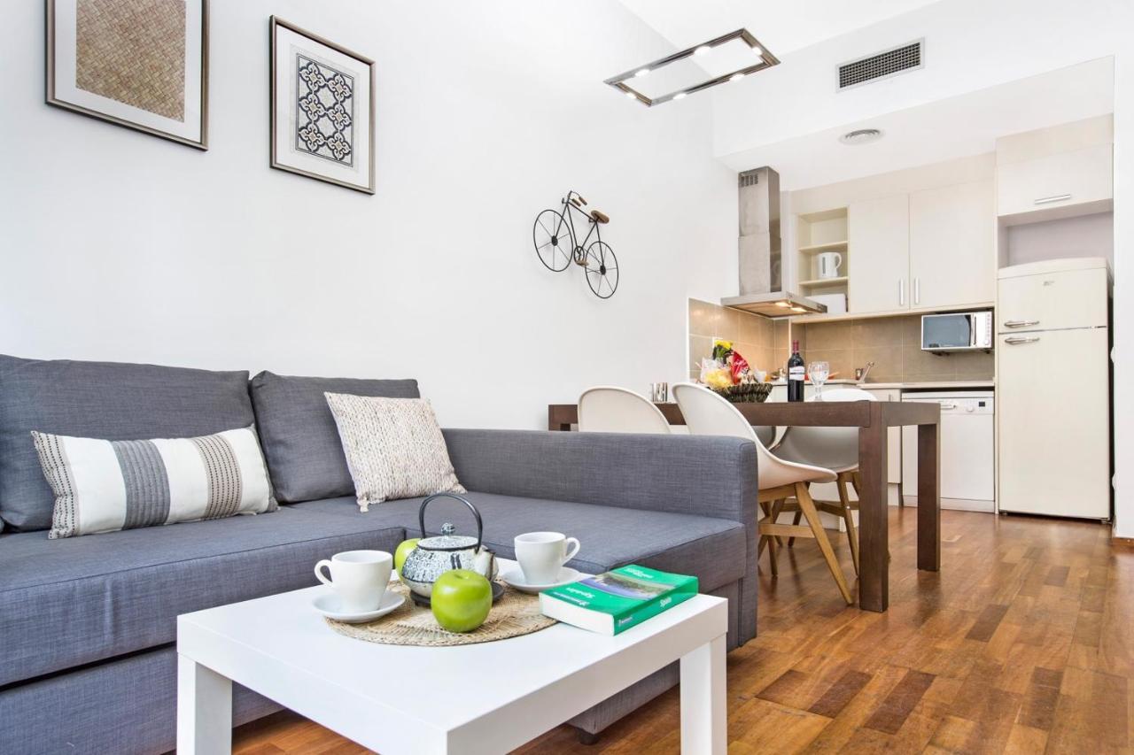 Stay U-Nique Apartments Balmes Barcelona Zewnętrze zdjęcie